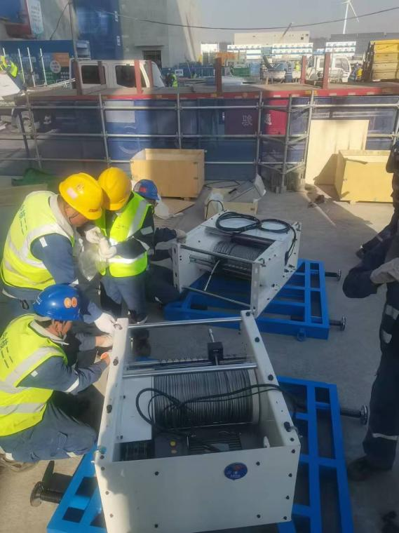 Operaciones de tendido de hilos de acero durante la construcción de islas nucleares en centrales nucleares - 2