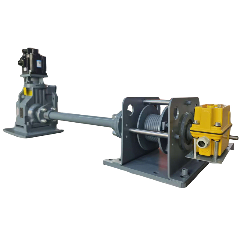 Industrial servo winch with remote shaft-driven drum