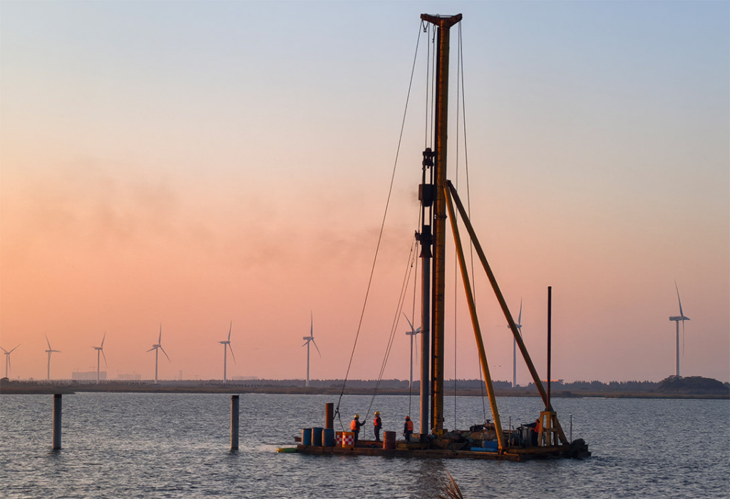 2000kg Constant Tension Manual Winch | Mechanical Overload Clutch | Manufacturer Direct for Floating Platform Anchoring - 2