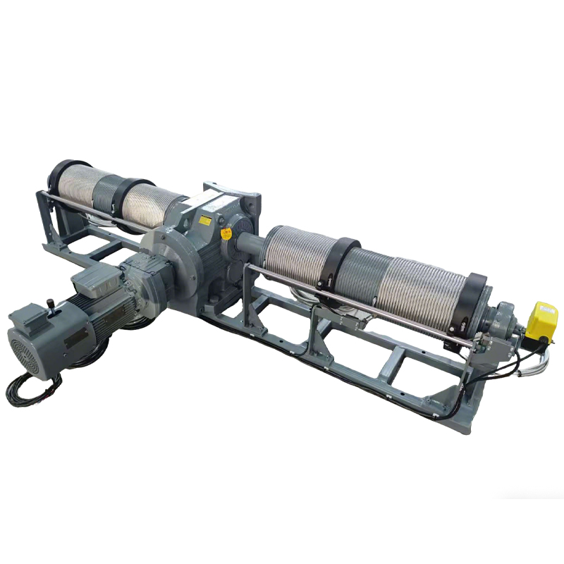 Cabrestante eléctrico de doble tambor: para elevar grandes lámparas de araña, bajo nivel de ruido y alta seguridad.