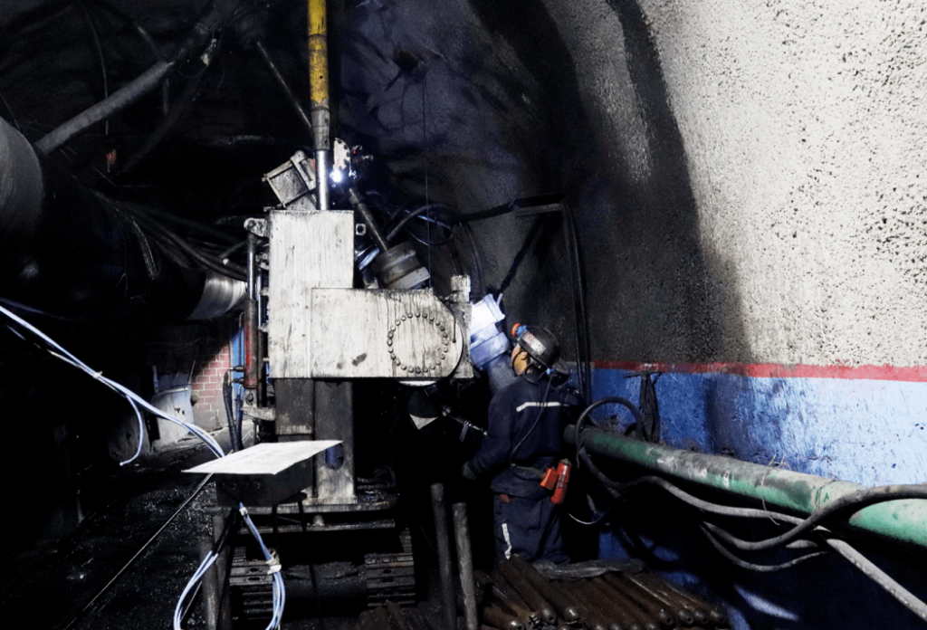 Umbilical Cable Winch—Engineering Solution for Underground Coal Mine Gas Detection Robots